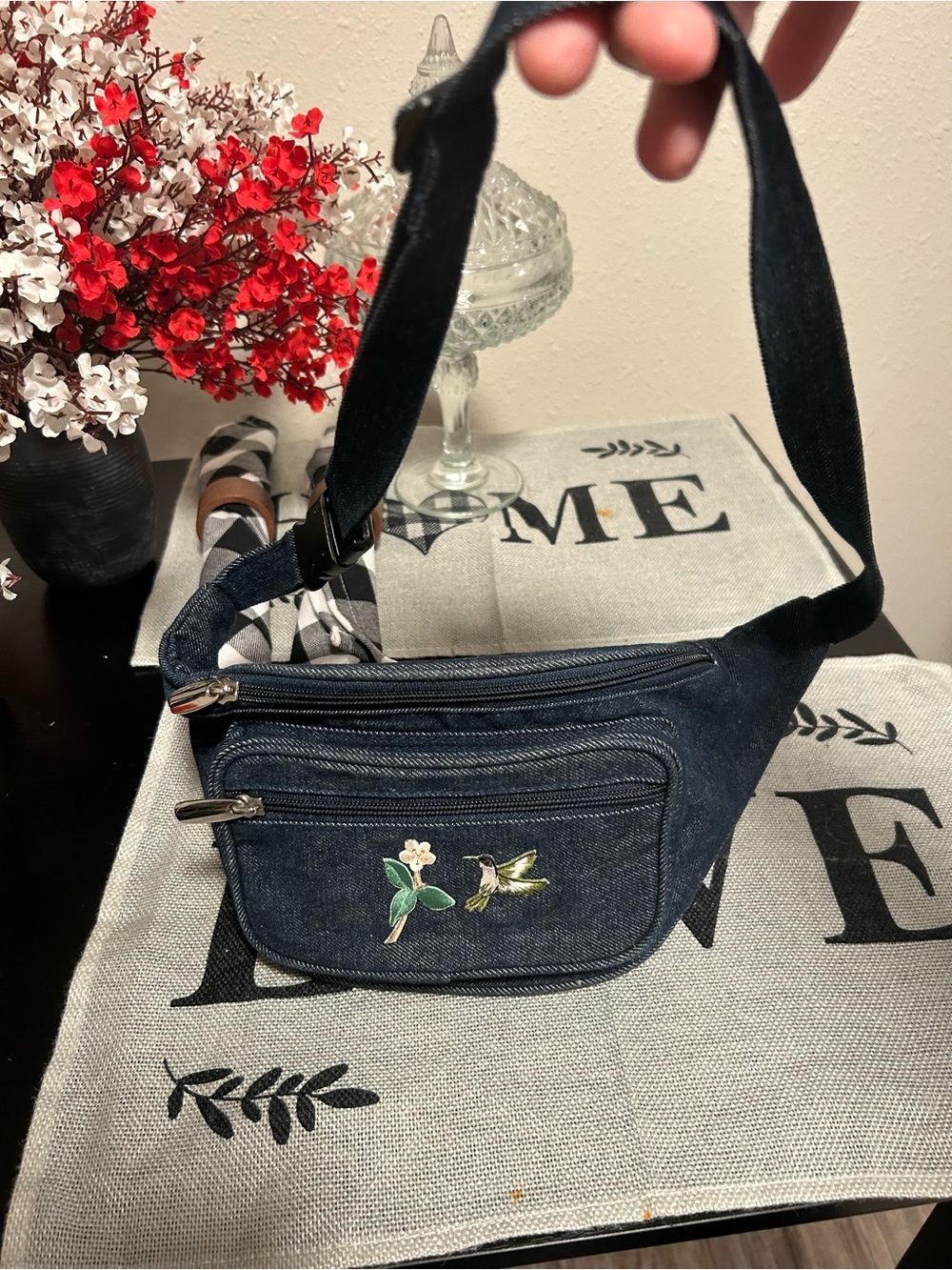 Denim Embroidered Hummingbird Adjustable Crossbody Fanny Pack - Navy